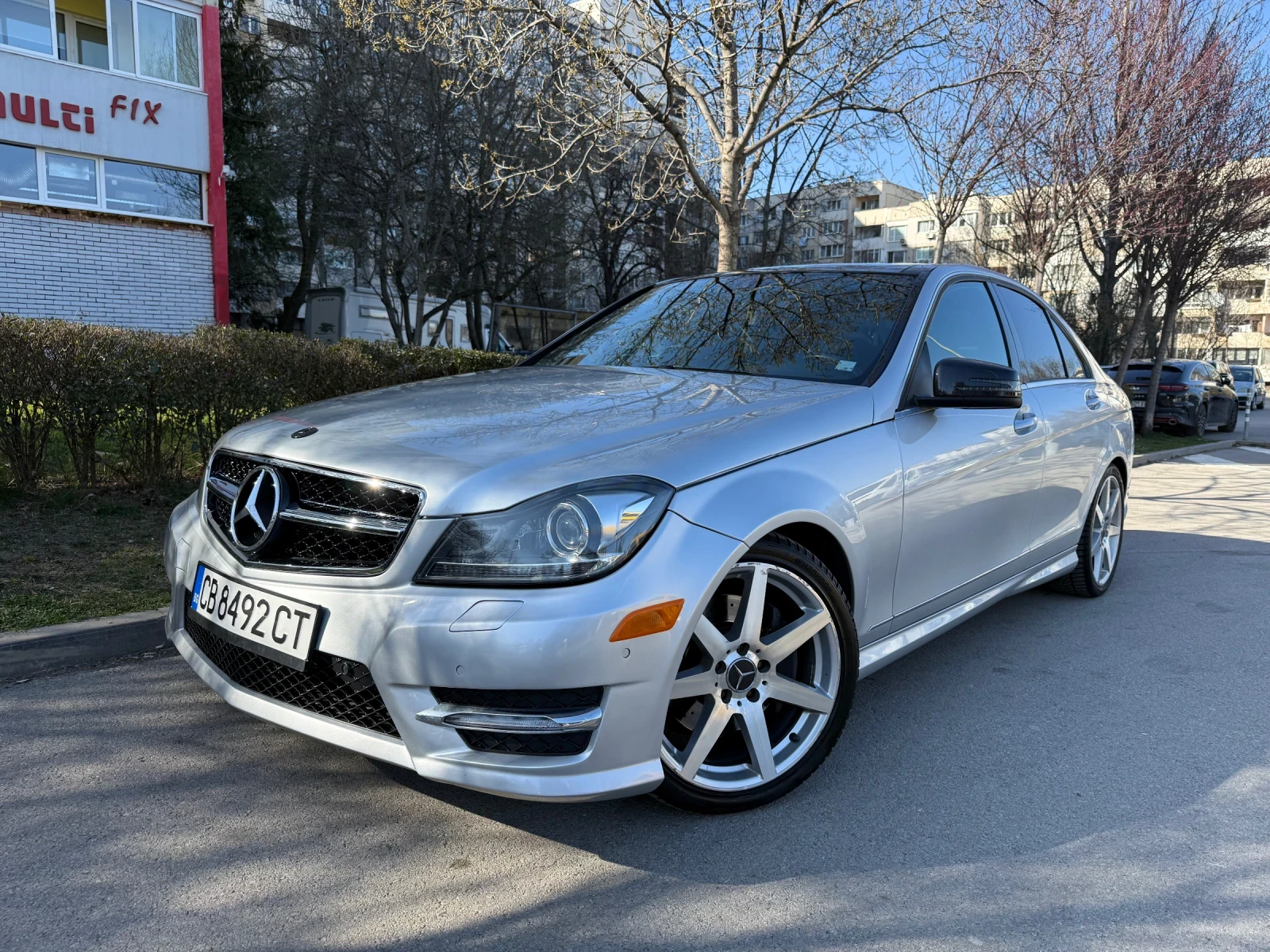 Mercedes-Benz C 350 AMG 4Matic, снимка 3 - Автомобили и джипове - 56039765
