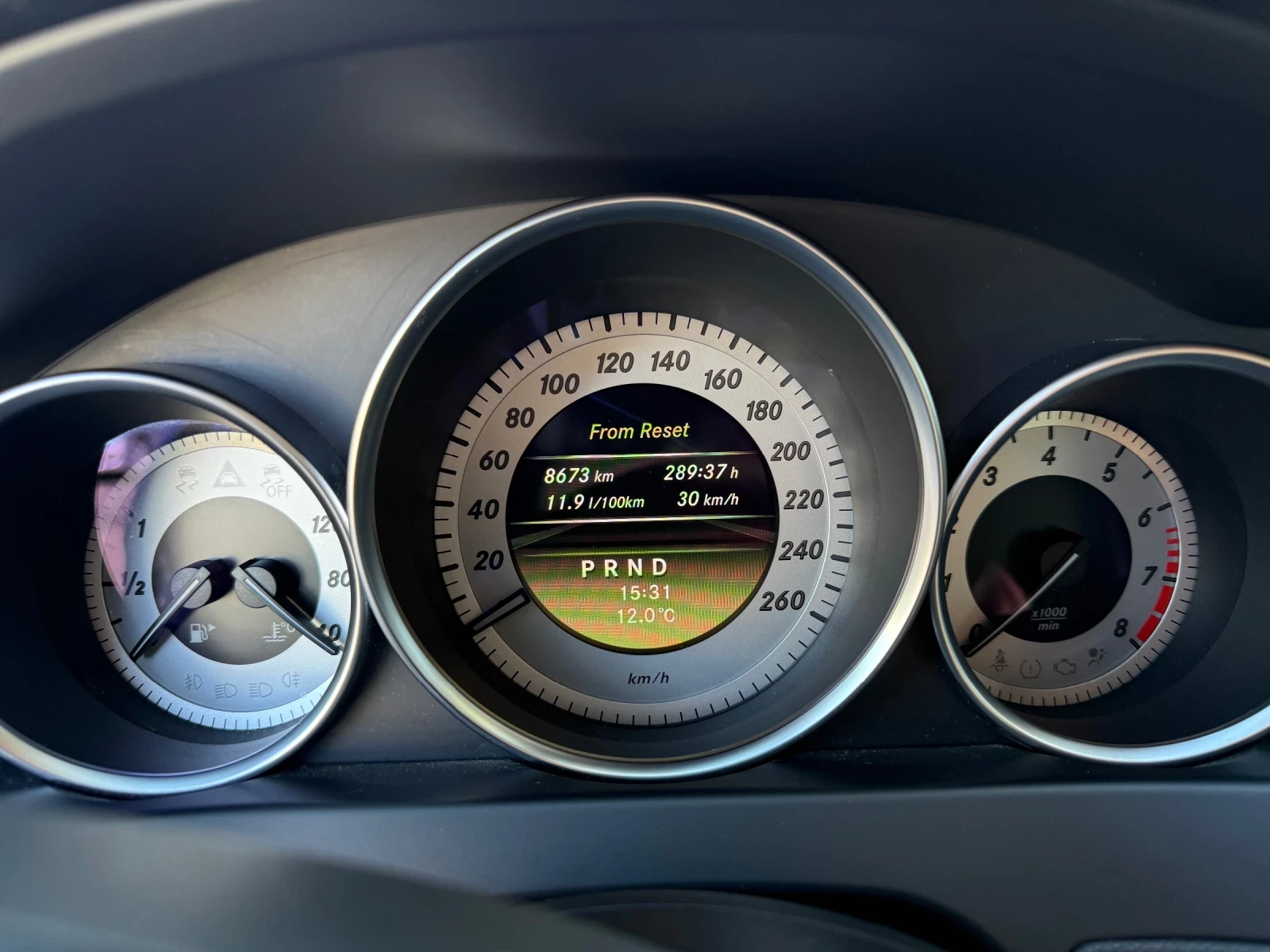 Mercedes-Benz C 350 AMG 4Matic, снимка 5 - Автомобили и джипове - 56039765