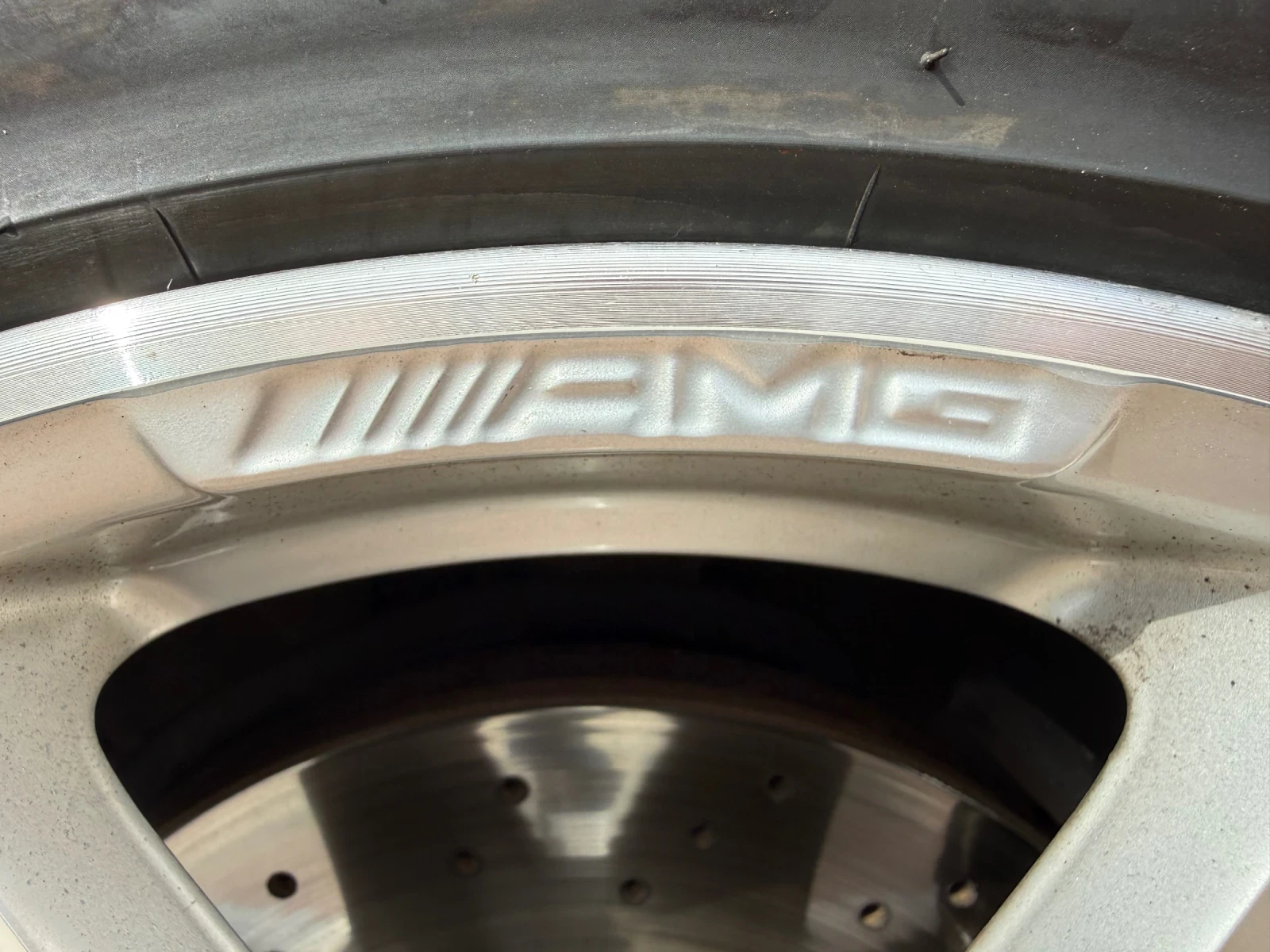 Mercedes-Benz C 350 AMG 4Matic, снимка 7 - Автомобили и джипове - 56039765
