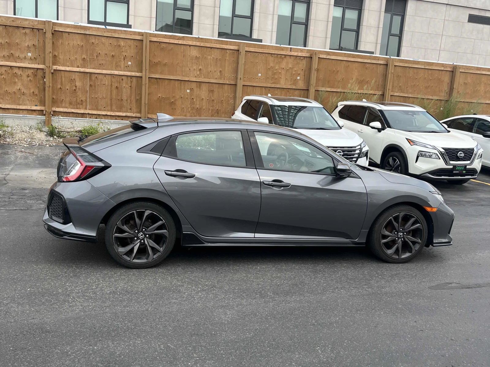 Honda Civic Sport / Carfax / Автокредит , снимка 3 - Автомобили и джипове - 56244113