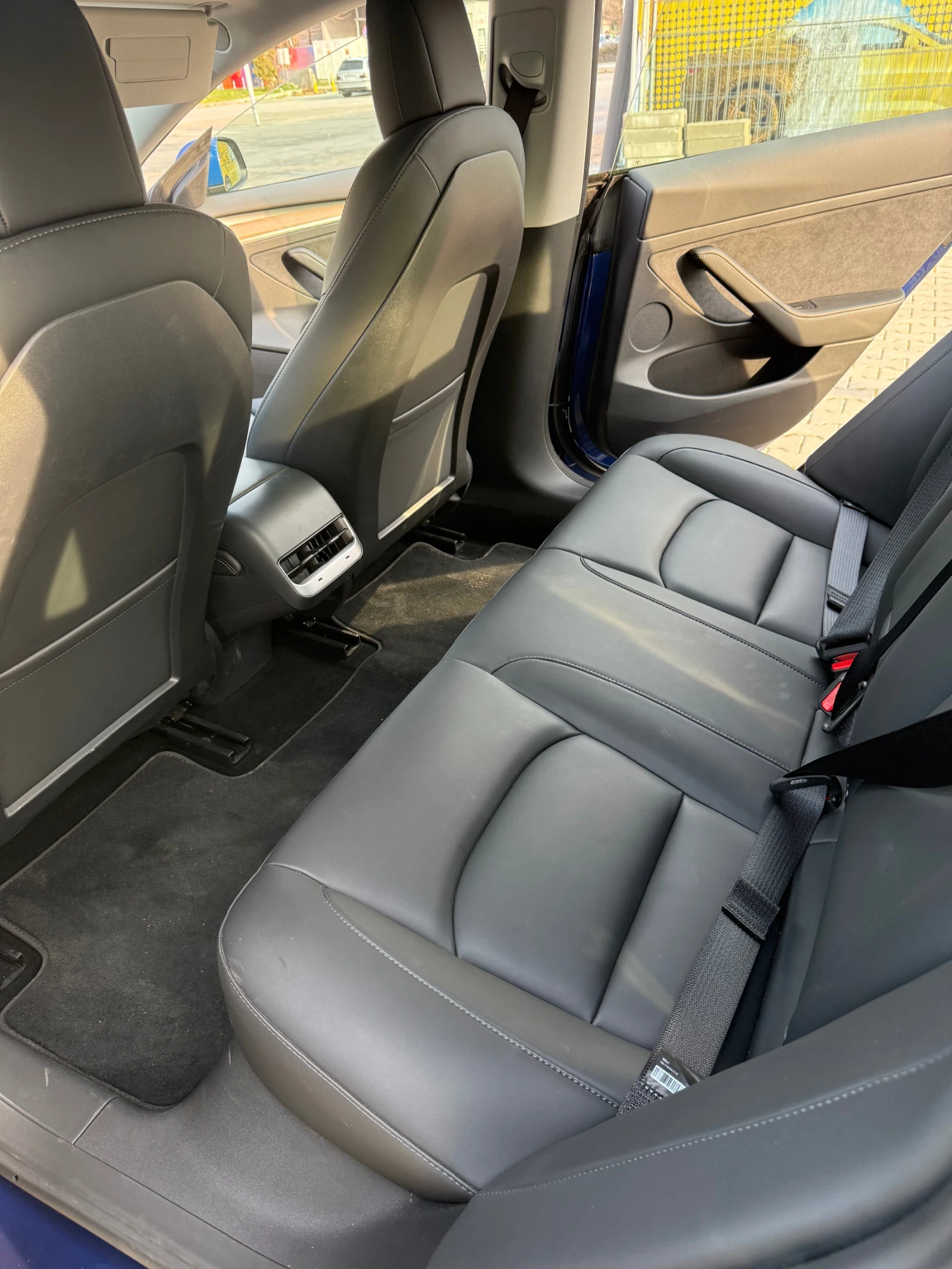 Tesla Model 3 Long range Dual motor, снимка 9 - Автомобили и джипове - 56300197