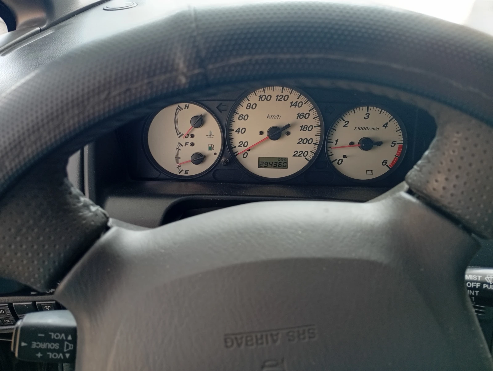 Mazda Premacy, снимка 4 - Автомобили и джипове - 56544902