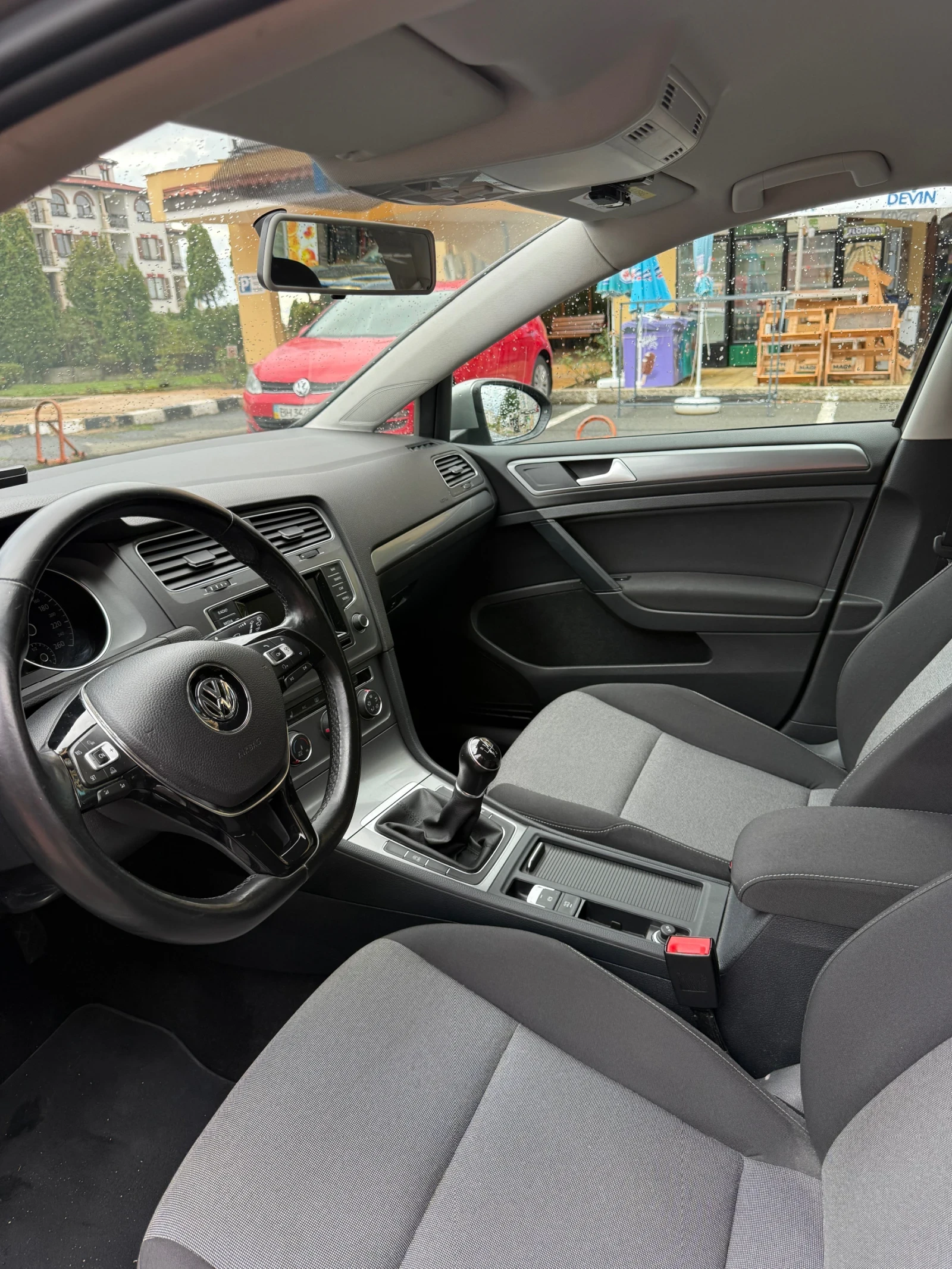 VW Golf Variant 1.6 TDI, 110 к.с., снимка 5 - Автомобили и джипове - 56604347