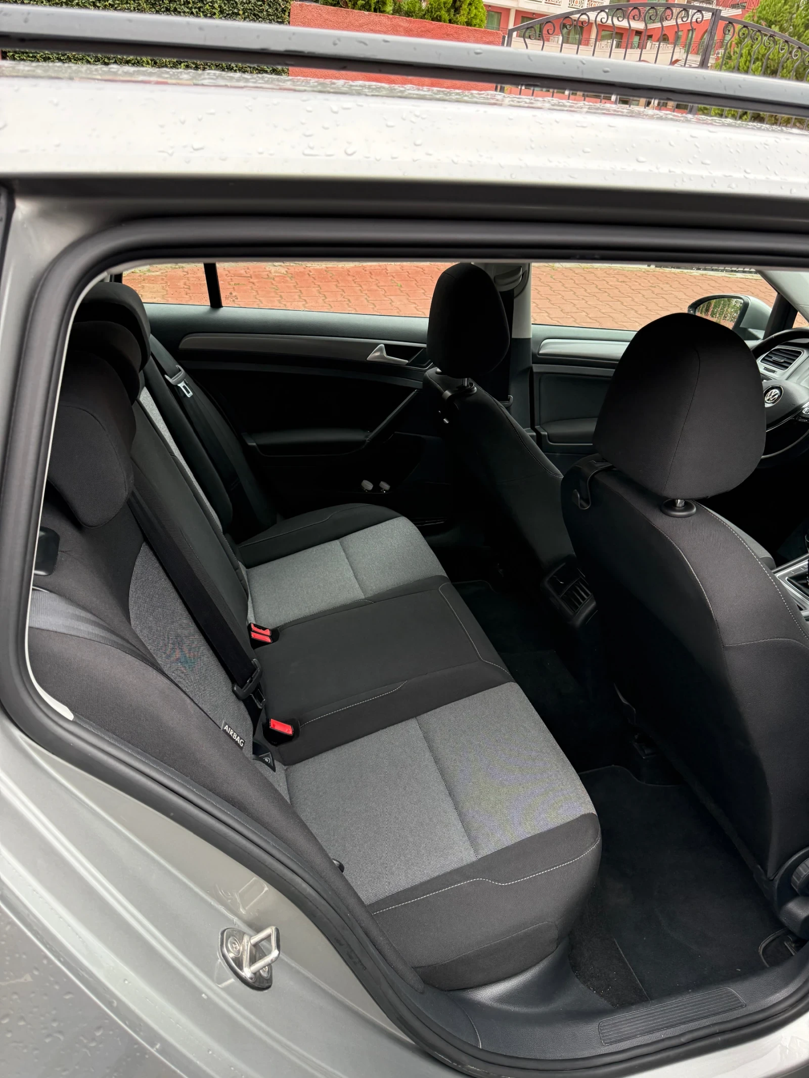 VW Golf Variant 1.6 TDI, 110 к.с., снимка 6 - Автомобили и джипове - 56604347