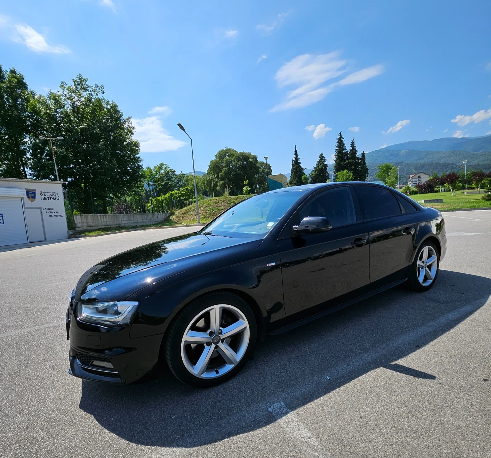 Audi A4 3x Sline/2.0TDI/Обслужен, снимка 3 - Автомобили и джипове - 56629543