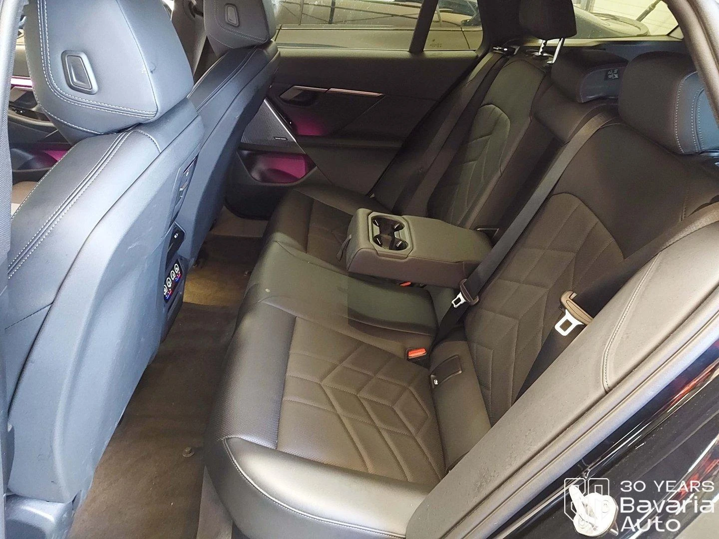 BMW 520 d Touring Steptronic, снимка 8 - Автомобили и джипове - 56632889