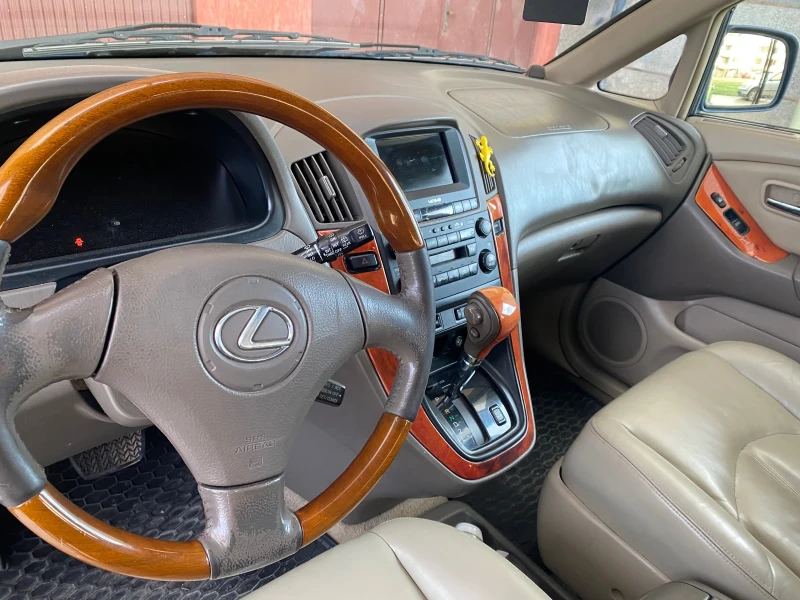 Lexus RX 300, снимка 13 - Автомобили и джипове - 49533780