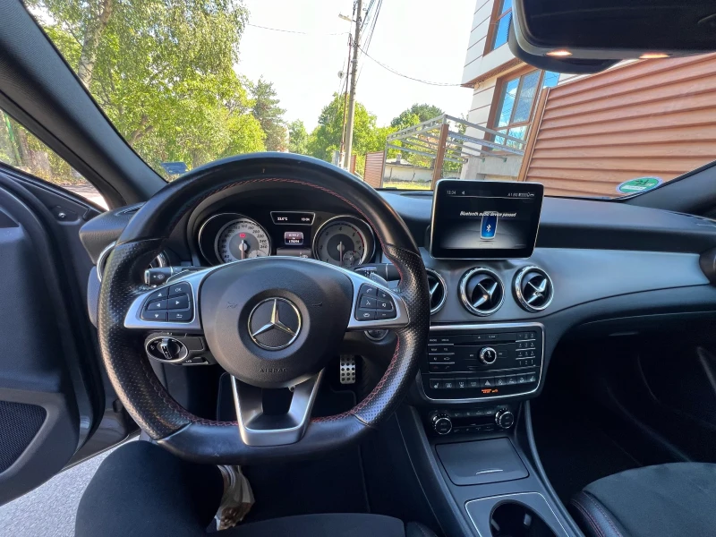 Mercedes-Benz GLA 220 AMG pack/ Панорама/ Голяма Навигация, снимка 7 - Автомобили и джипове - 53470096