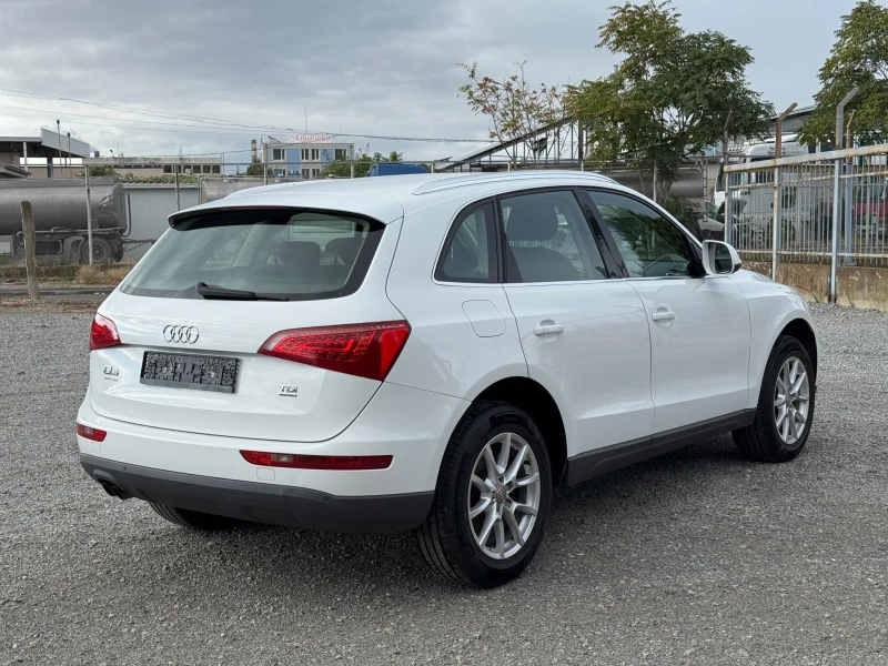 Audi Q5 2, 0TDi 4x4 Bi-Xenon , снимка 5 - Автомобили и джипове - 52018604