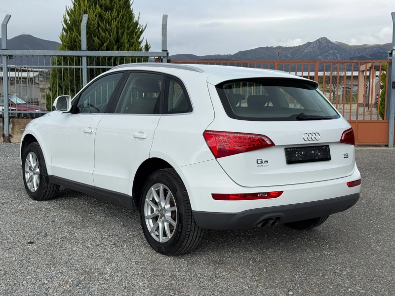 Audi Q5 2, 0TDi 4x4 Bi-Xenon , снимка 7 - Автомобили и джипове - 52018604