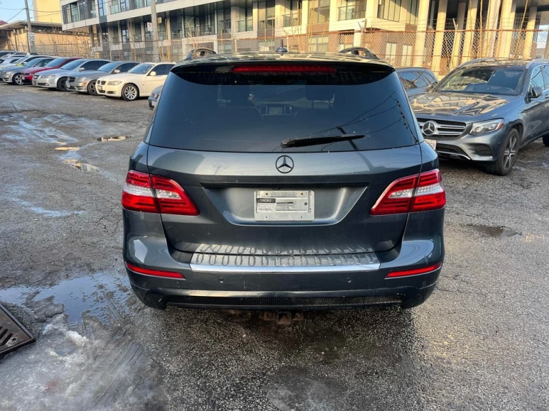 Mercedes-Benz ML 350 2013 BlueTEC * CARFAX * БЕЗ ПЪРВОНАЧАЛНА ВНОСКА, снимка 6 - Автомобили и джипове - 53049965