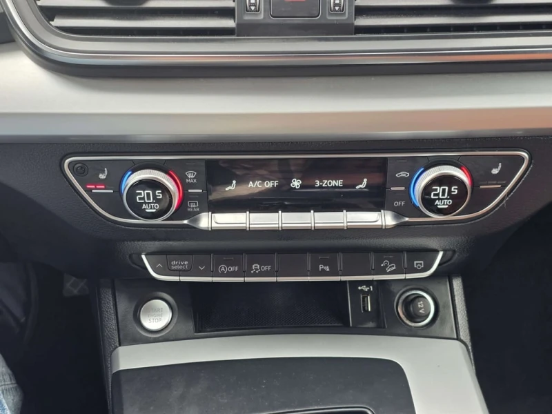 Audi Q5 * quattro Premium * CARFAX * ЦЕНА ДО БГ, снимка 14 - Автомобили и джипове - 53076655