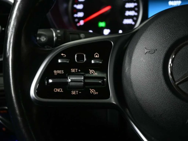 Mercedes-Benz GLC * GLC300 4M * CARFAX * ЦЕНА ДО БГ, снимка 13 - Автомобили и джипове - 53097642