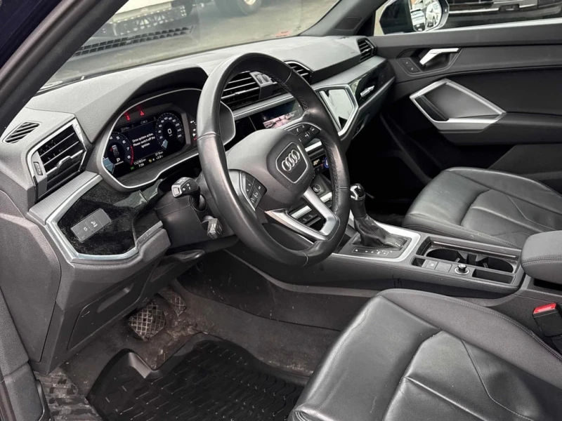 Audi Q3 * 45 TFSI quattro * CARFAX * ПОДГРЕВИ* ПАНОРАМА* , снимка 5 - Автомобили и джипове - 53398288