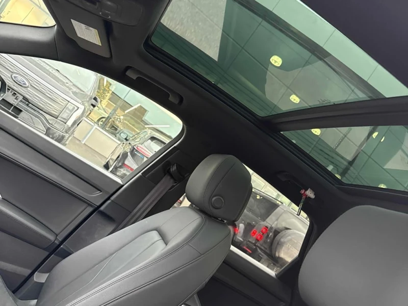 Audi Q3 * 45 TFSI quattro * CARFAX * ПОДГРЕВИ* ПАНОРАМА* , снимка 11 - Автомобили и джипове - 53398288