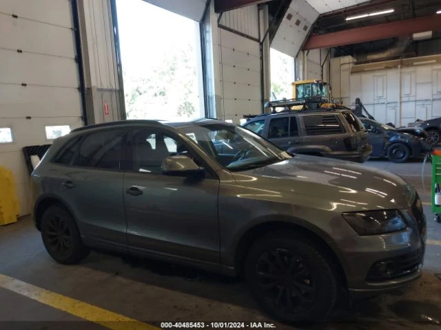 Audi Q5 2.0T PREMIUM, снимка 11 - Автомобили и джипове - 48574354