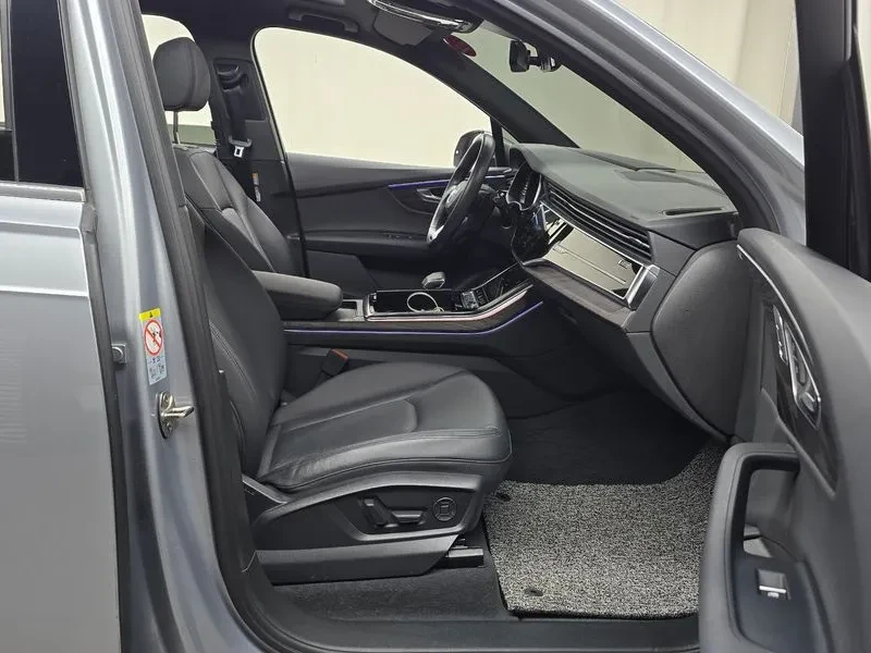 Audi Q7 3.0 TDI Quattro - САМО 30% АВАНС, снимка 11 - Автомобили и джипове - 55951547