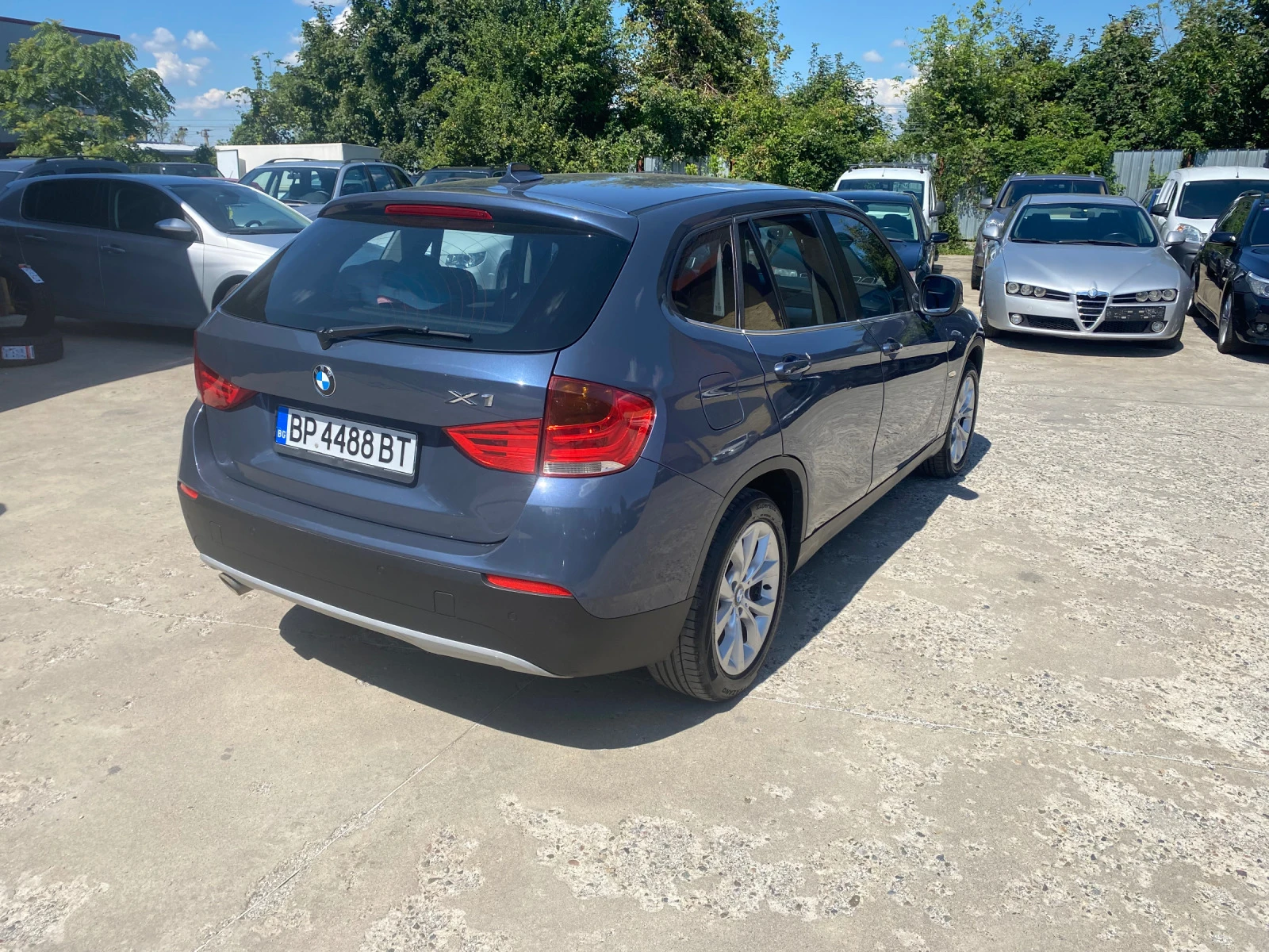 BMW X1 2.3 D x-drive  - изображение 5