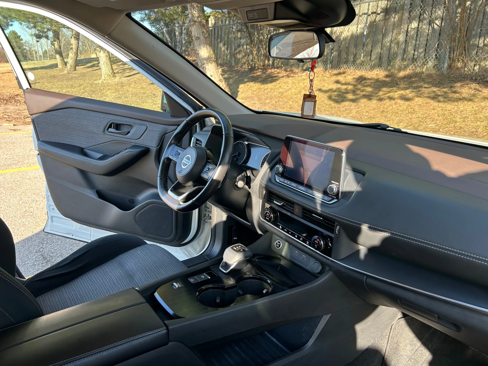 Nissan Rogue S FWD - изображение 8