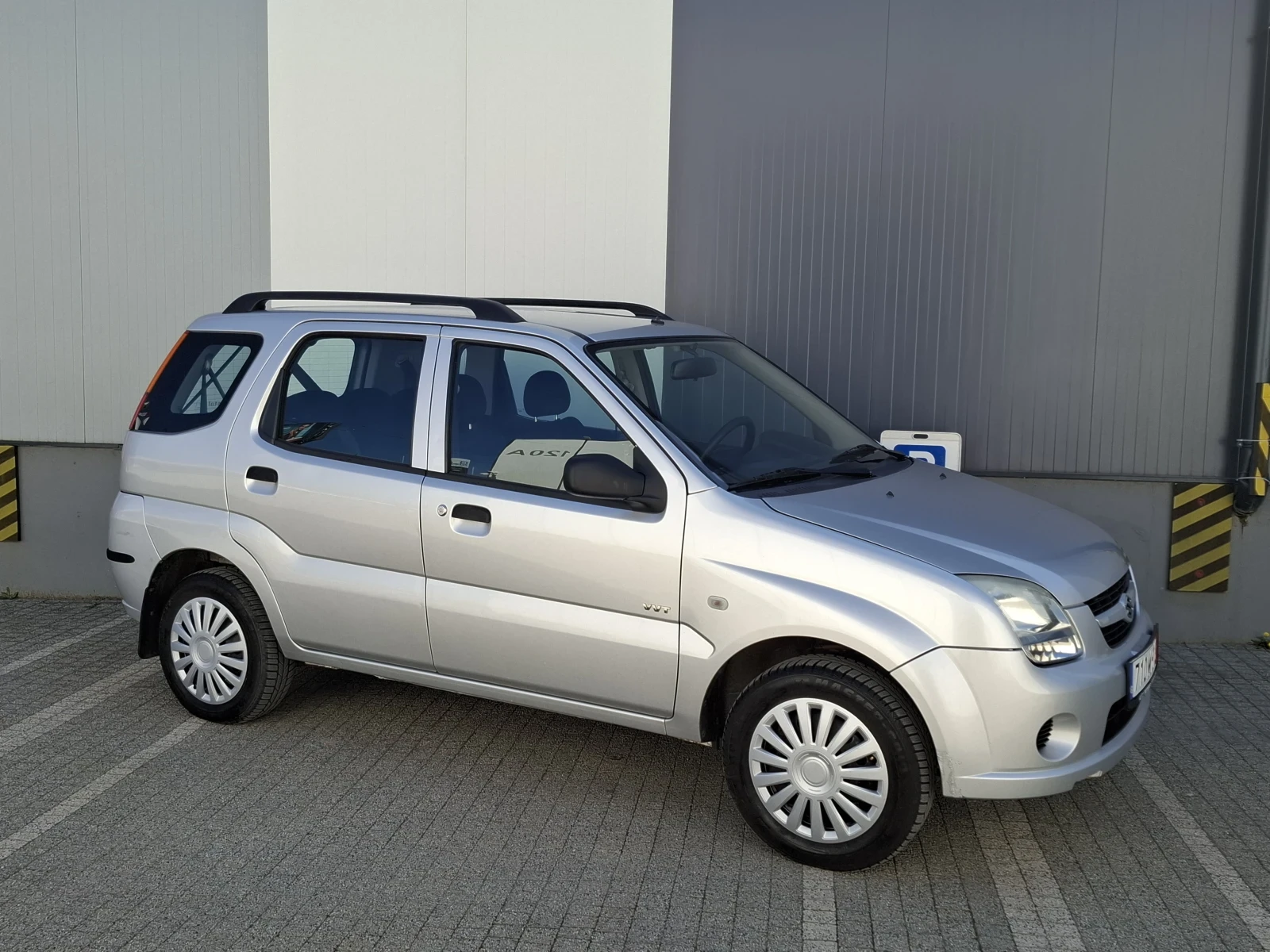 Suzuki Ignis 1.3VVT* (90кс)* * 4x4* * KLIMA* * * НОВ ВНОС* * *  - изображение 9