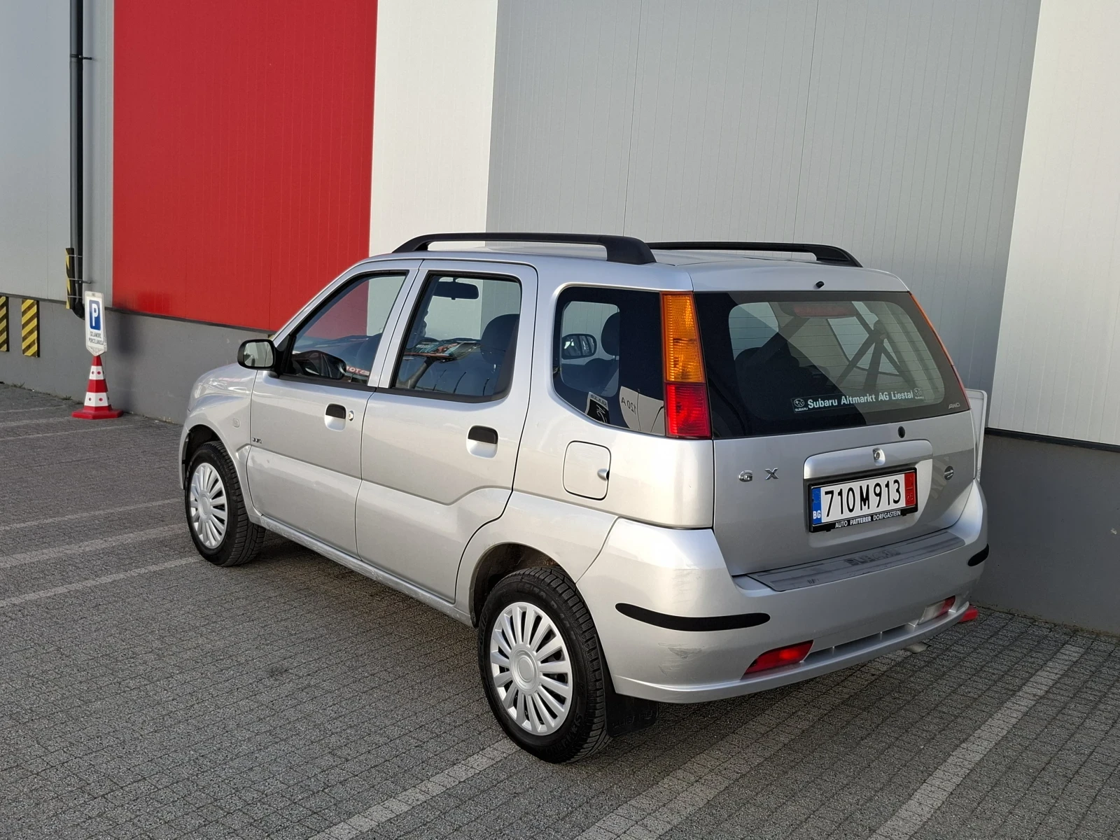 Suzuki Ignis 1.3VVT* (90кс)* * 4x4* * KLIMA* * * НОВ ВНОС* * *  - изображение 3