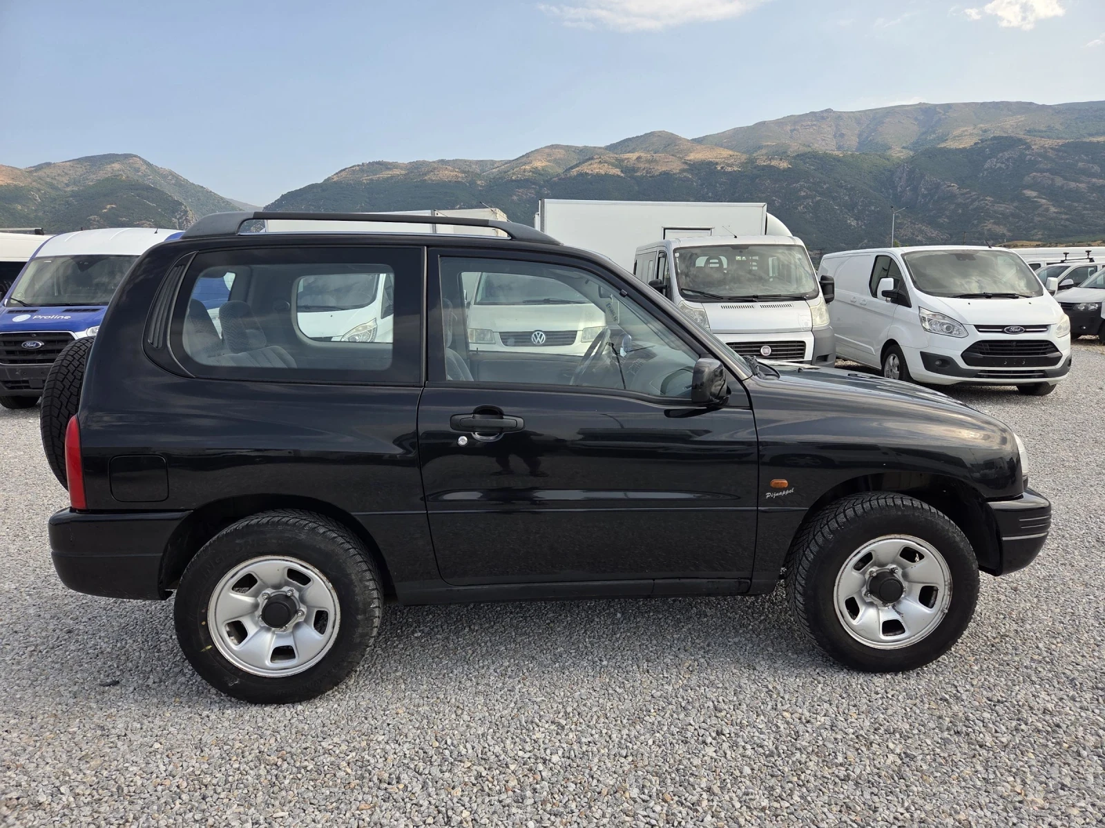 Suzuki Grand vitara GAZ, AVTOMAT, TEMPOMAT 2.0 - изображение 3