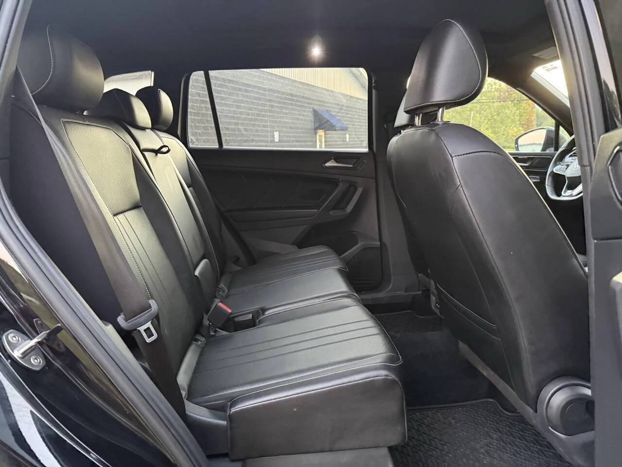 VW Tiguan R-line* Distronic* *  | Mobile.bg   12