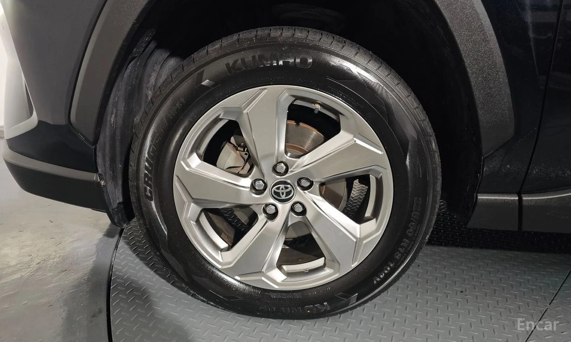 Toyota Rav4  - изображение 5