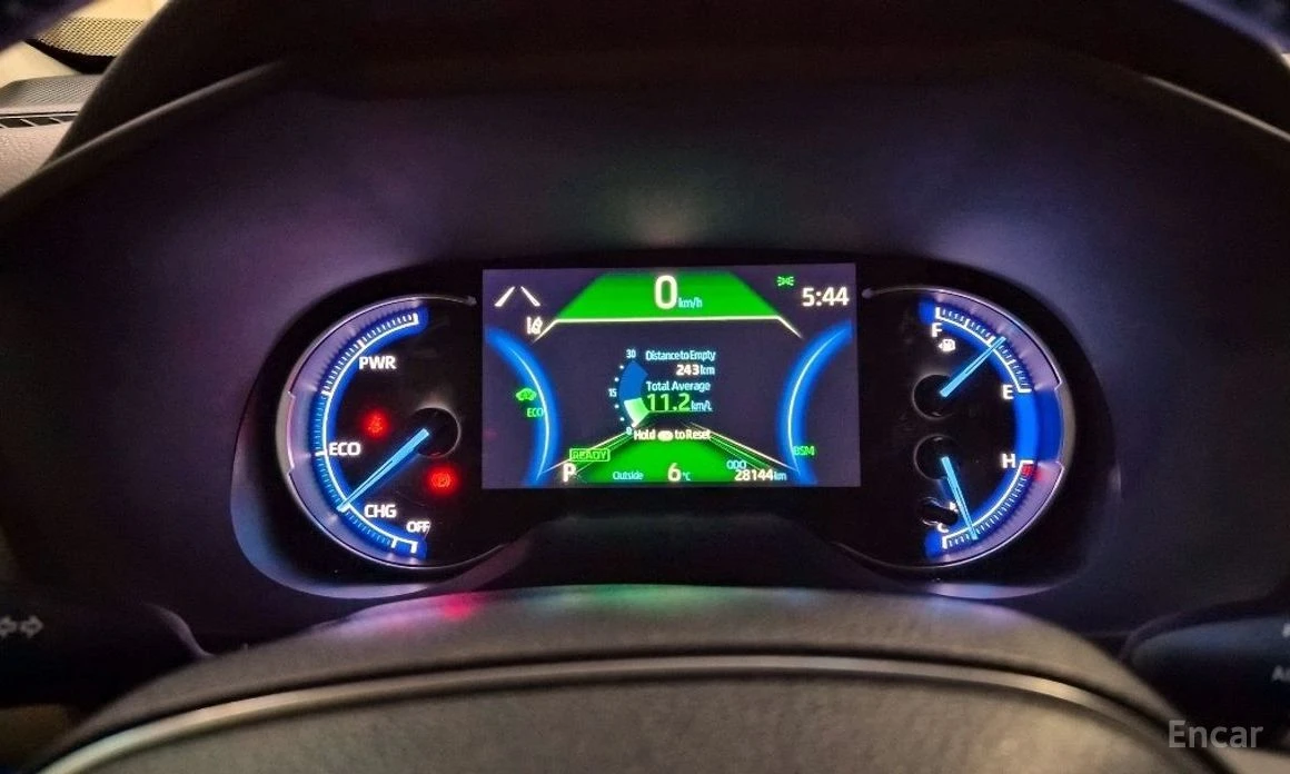 Toyota Rav4  - изображение 8