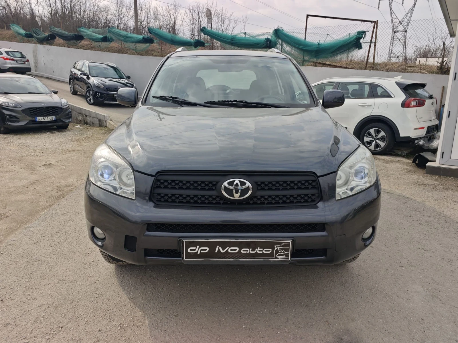 Toyota Rav4 2.2 d4d - изображение 8