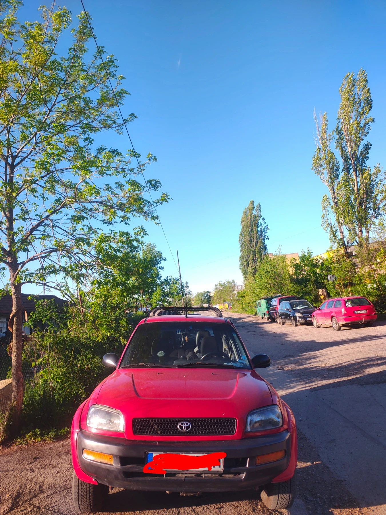 Toyota Rav4 Газ бензин , снимка 3 - Автомобили и джипове - 54321931