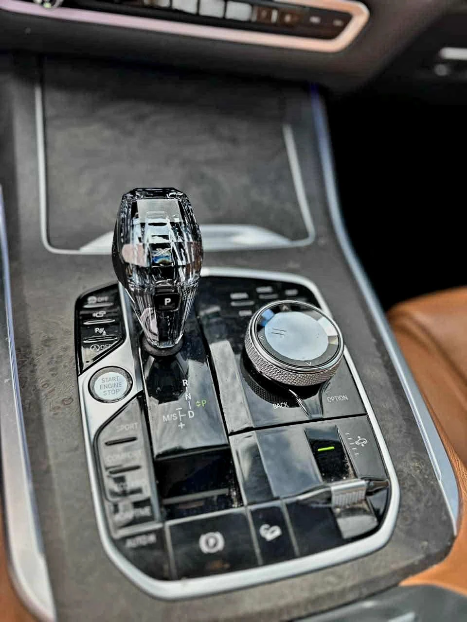 BMW X5 BMW X5 G05 xDrive40i M Sport / Air / Massage / HUD, снимка 14 - Автомобили и джипове - 54548236