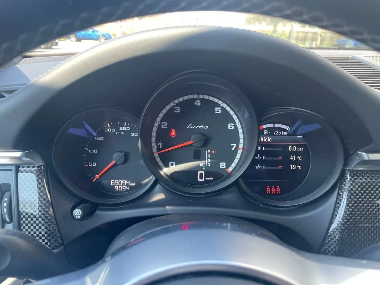 Porsche Macan  Turbo * DISTRONIC* BOSE* ОБДУХВАНЕ* , снимка 8 - Автомобили и джипове - 54580820