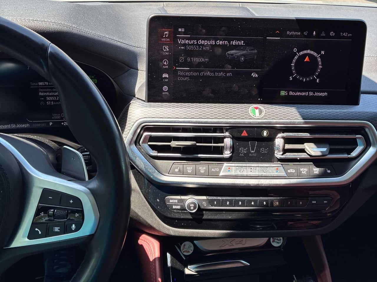 BMW X4 xDrive30i  CARFAX, снимка 9 - Автомобили и джипове - 54710326