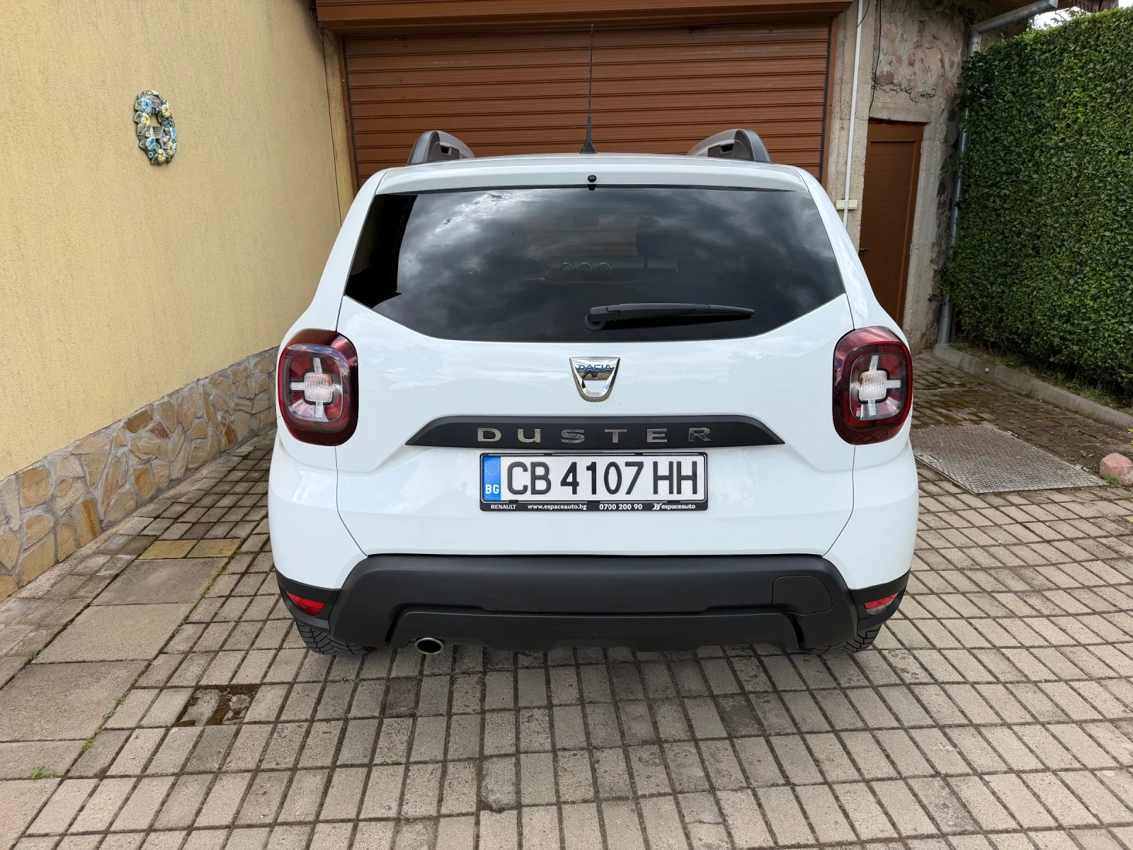 Dacia Duster 1.5 dCi, снимка 6 - Автомобили и джипове - 54893137