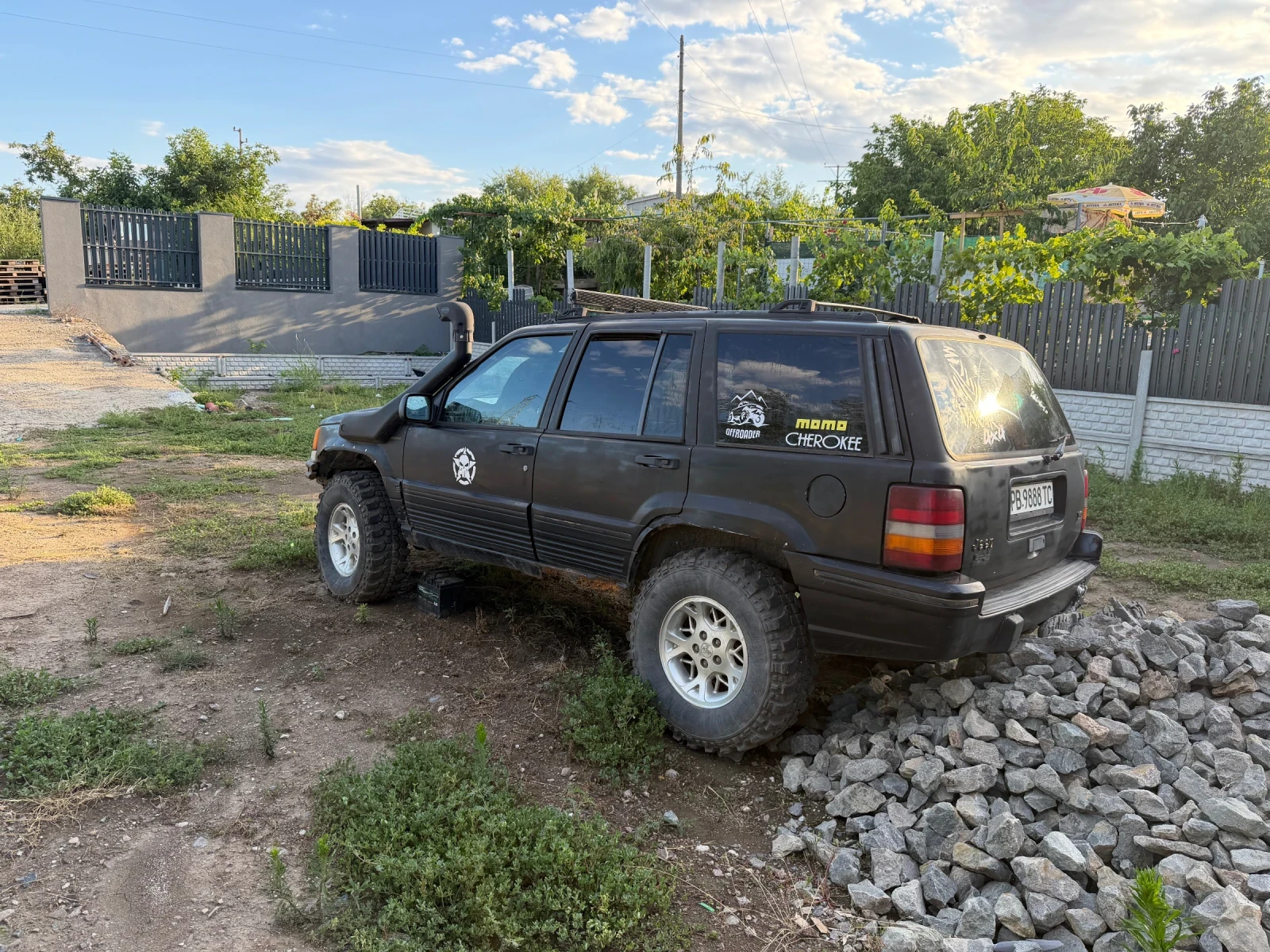 Jeep Grand cherokee 5.2 BRC INJEKCION, снимка 3 - Автомобили и джипове - 55418255