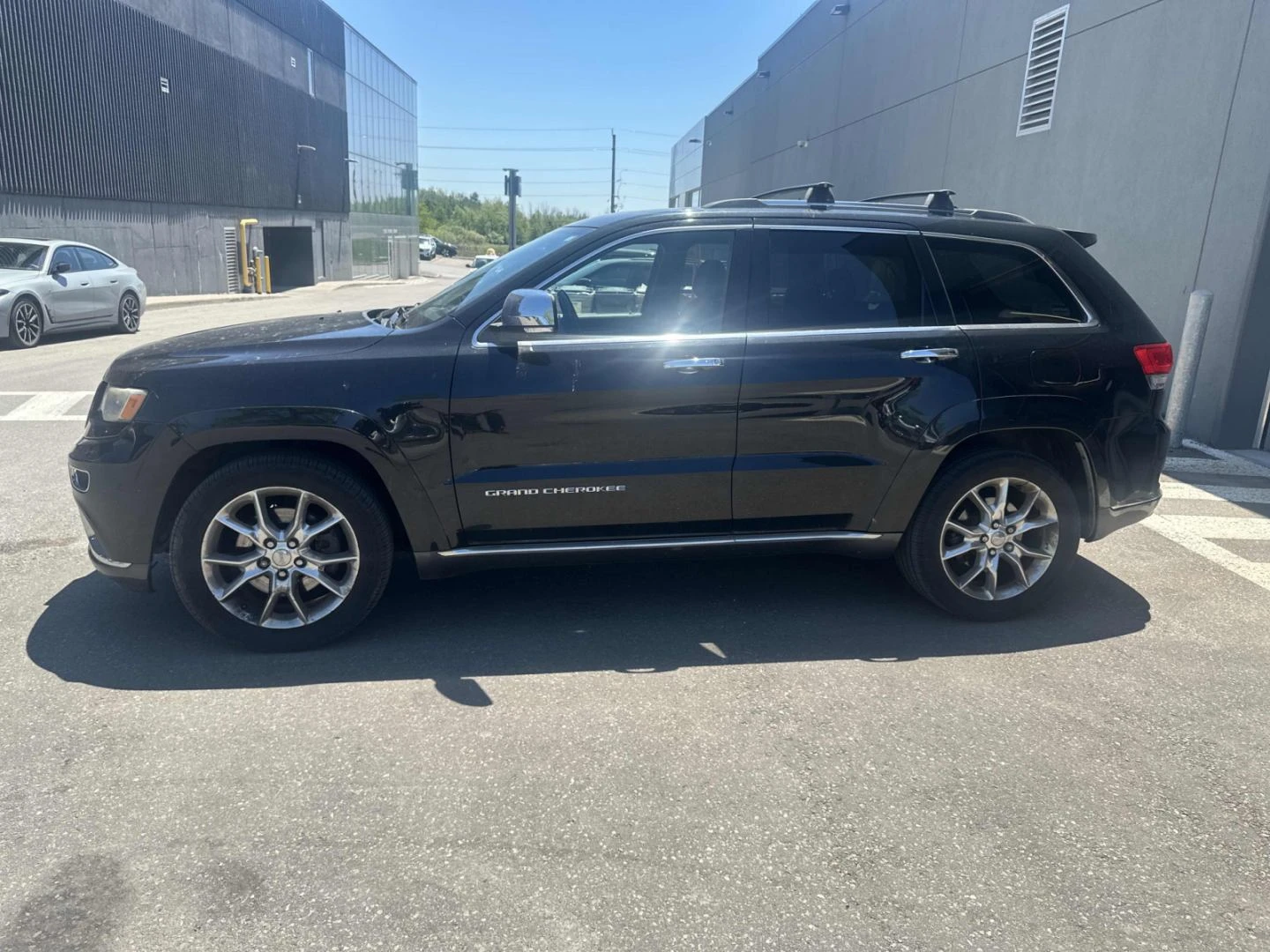 Jeep Grand cherokee SUMMIT* Distronic* Обдух* Подгрев, снимка 3 - Автомобили и джипове - 55756028