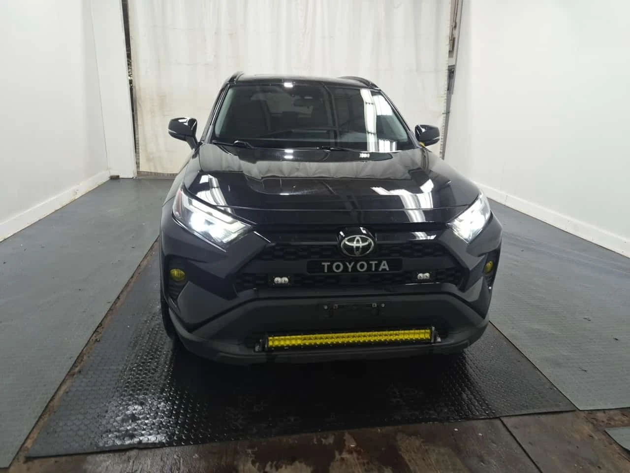 Toyota Rav4 * Awd Xle * CARFAX * ПОДГРЕВ * , снимка 2 - Автомобили и джипове - 56324675