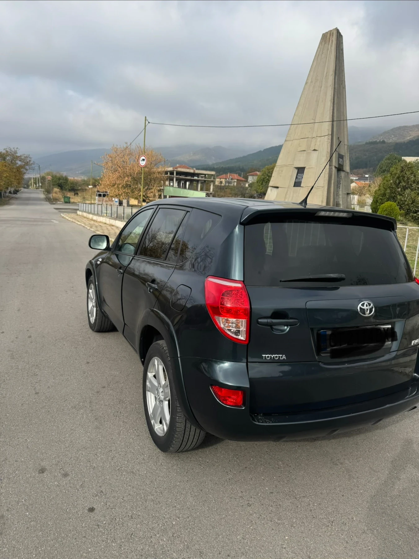 Toyota Rav4, снимка 4 - Автомобили и джипове - 56712819