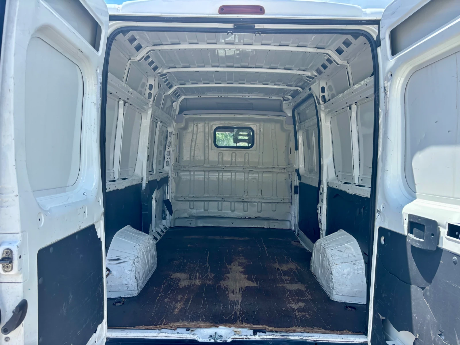 Fiat Ducato 2.3D 120k klima - изображение 6