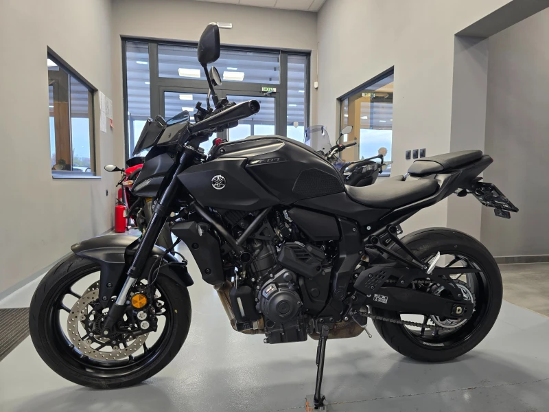 Yamaha Mt-07 700ie, ABS-TCS, Y-AMT, Tech Black!, снимка 6 - Мотоциклети и мототехника - 52167219