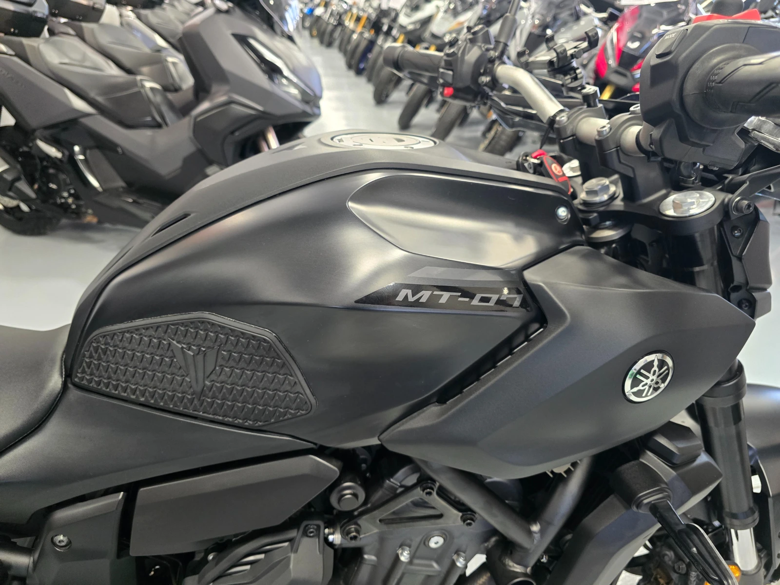 Yamaha Mt-07 700ie, ABS-TCS, Y-AMT, Tech Black! | Mobile.bg   13