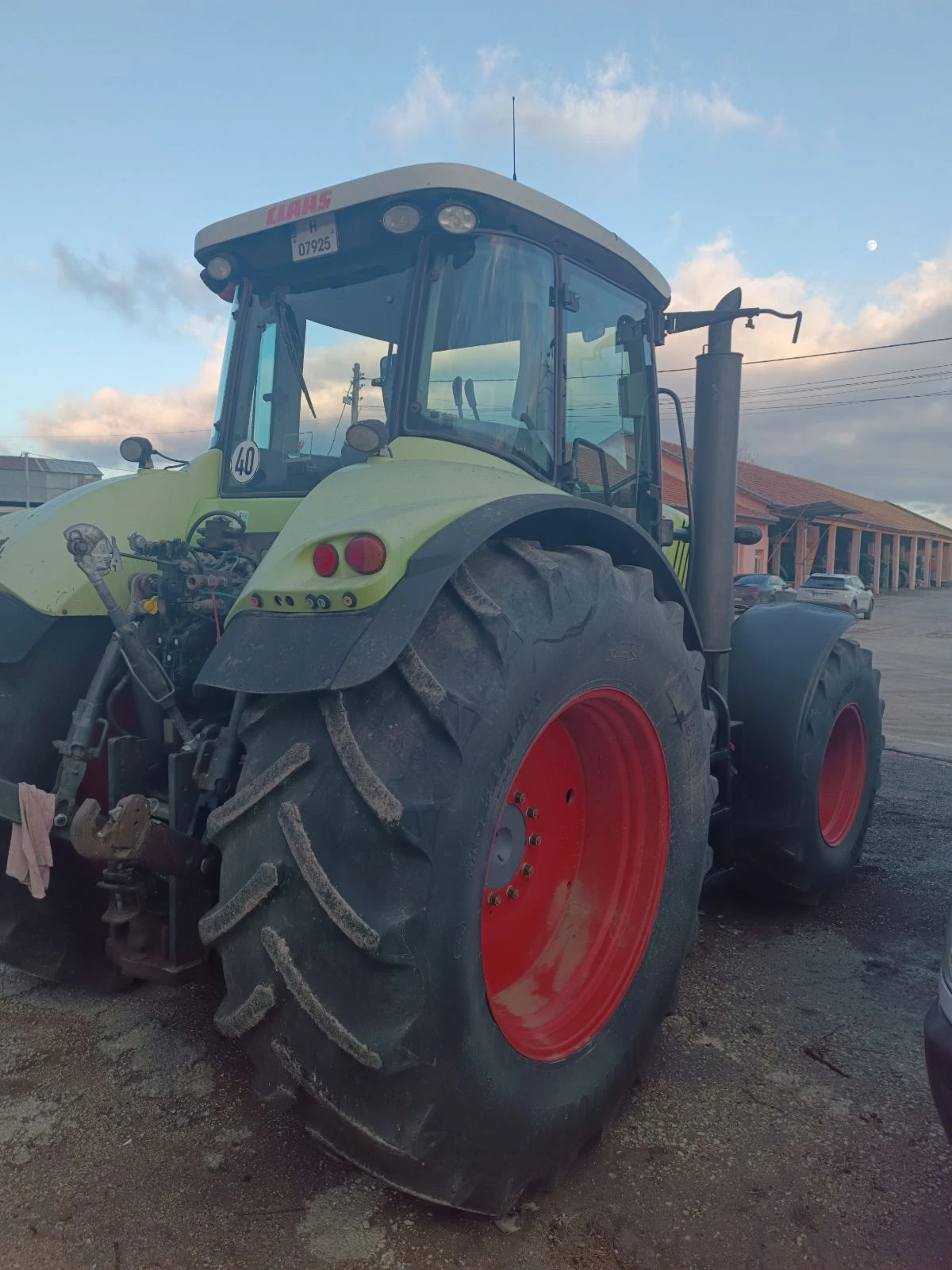 Трактор Claas AXION 850 - изображение 2