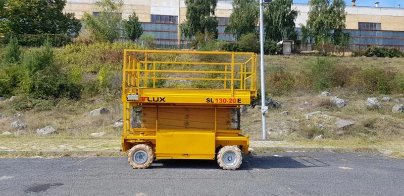 Автовишка Друга марка Liftlux SL 130-20E, снимка 1 - Индустриална техника - 26445760