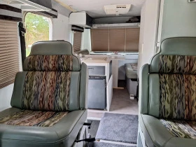 Обява за продажба на Кемпер VW T4 Winnebago Rialta 2.5L ~22 000 лв. - изображение 4