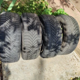 Гуми с джанти Michelin 205/55R16, снимка 10 - Гуми и джанти - 47911840