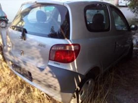 Toyota Yaris 1.0и1.3, снимка 2