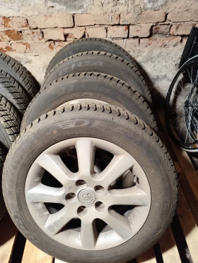 Toyota Avensis, снимка 12