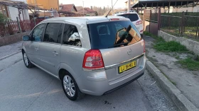 Opel Zafira 1.8 космо в топ състояние докаран на ход , снимка 2
