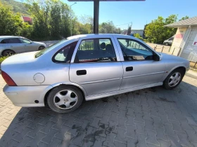 Opel Vectra 1.6 16V, снимка 8